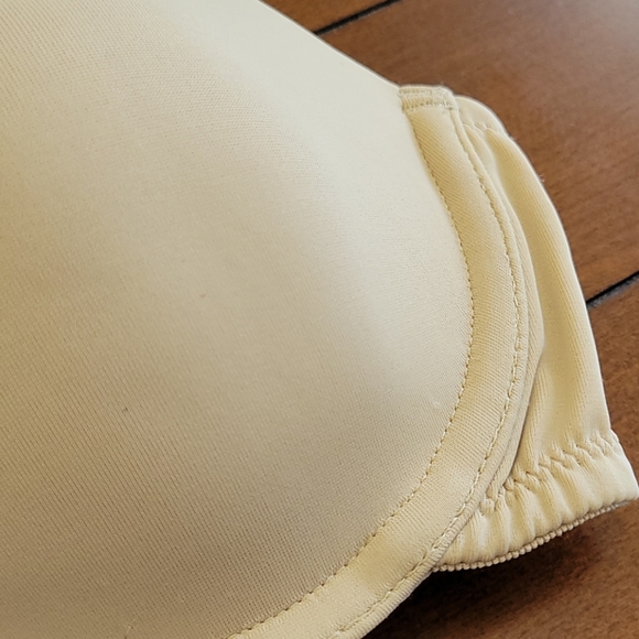 🐶 STRAPLESS BRA - Picture 3 of 11